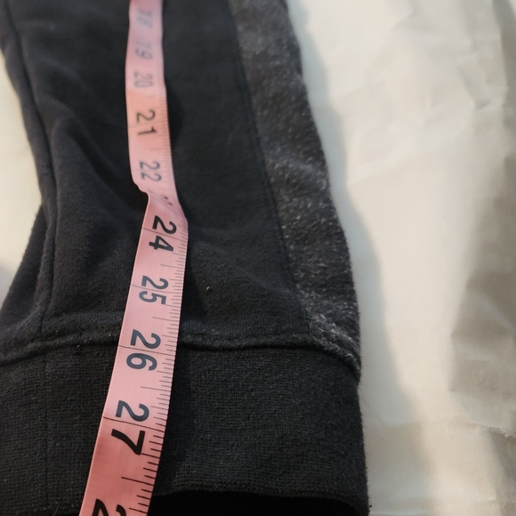 4 Pair Boys Sweat Pants Size 6/7 - Picture 12 of 16